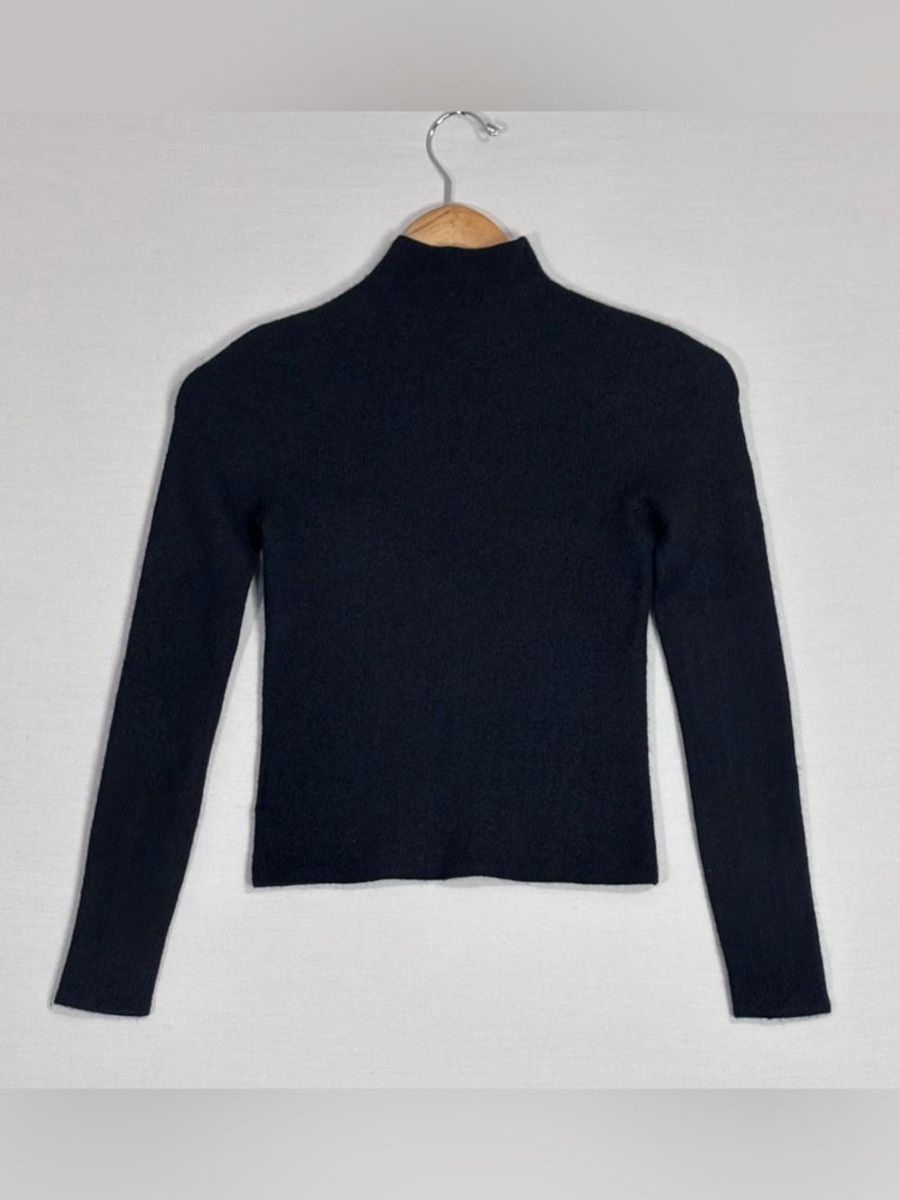 Quince 100% Cashmere Mock Neck Sweater Cropped Soft Luxury Minimal - Picture 3 of 4
